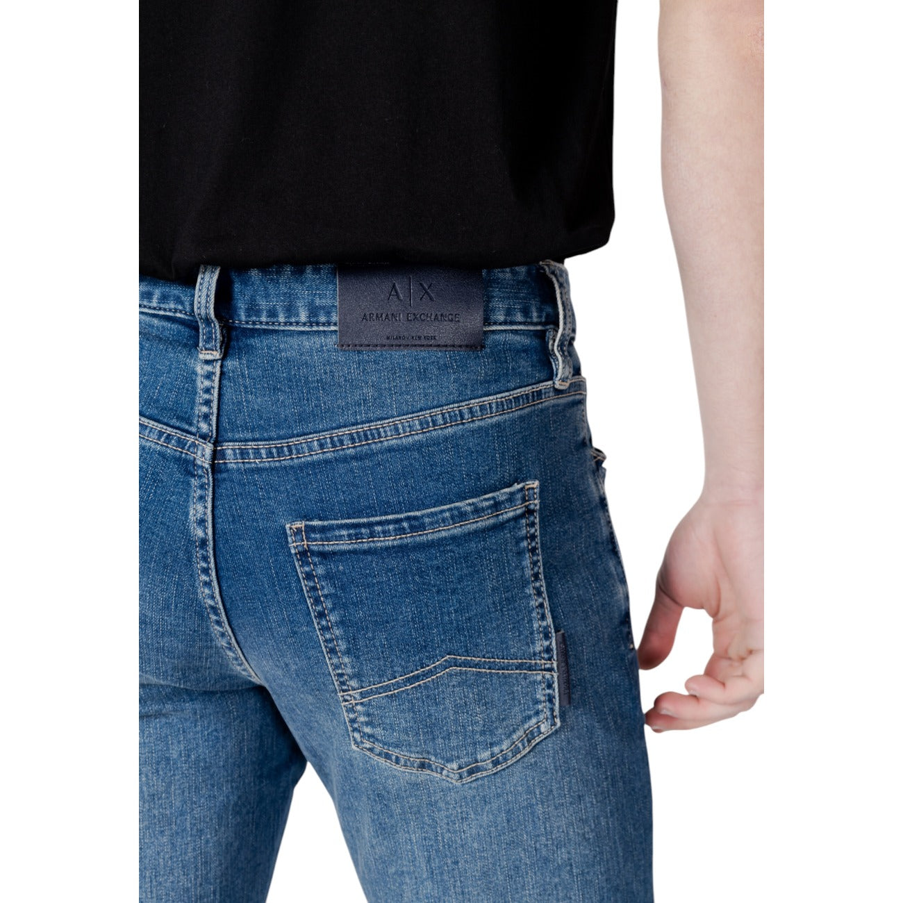 Armani Exchange Džinsi Vīriešiem