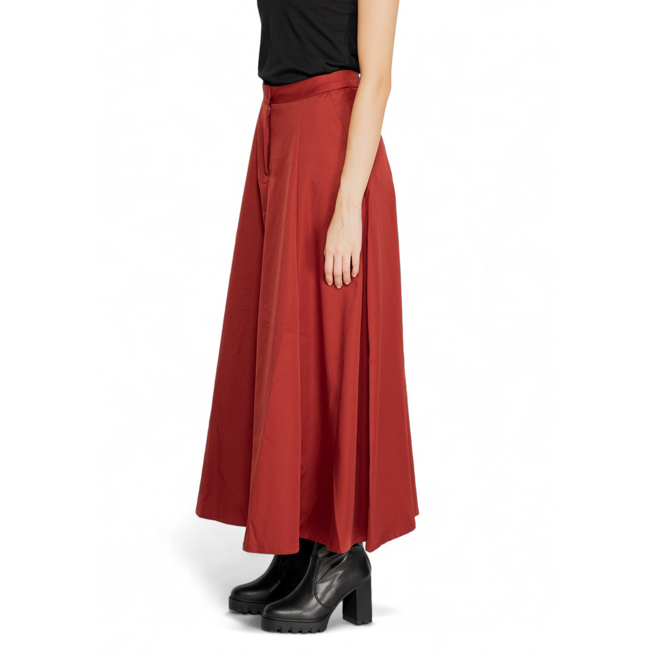 Vero Moda Svārki Sievietēm