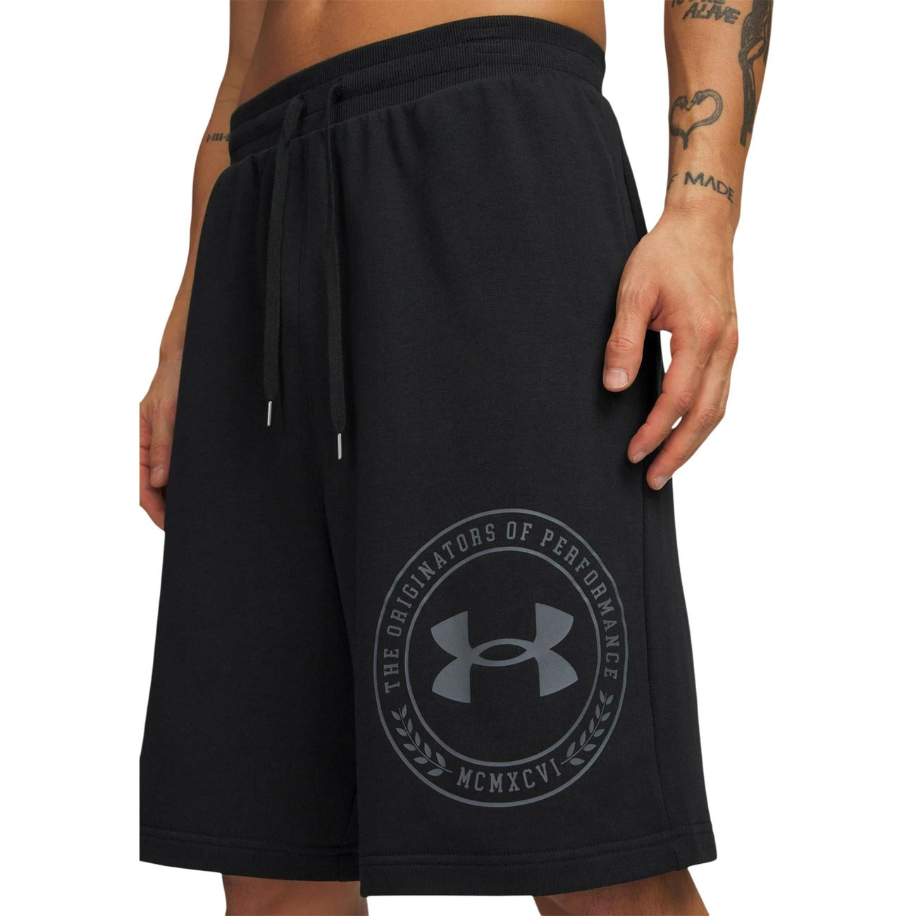Under Armour Bermudas Vīriešiem