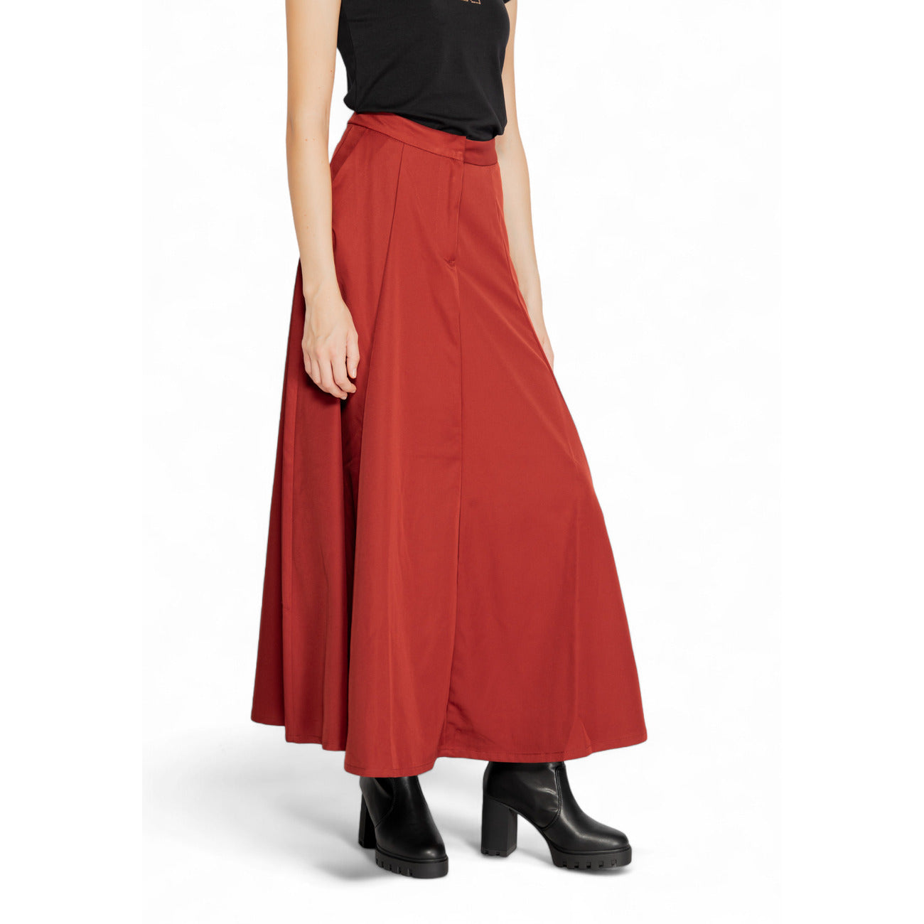 Vero Moda Svārki Sievietēm