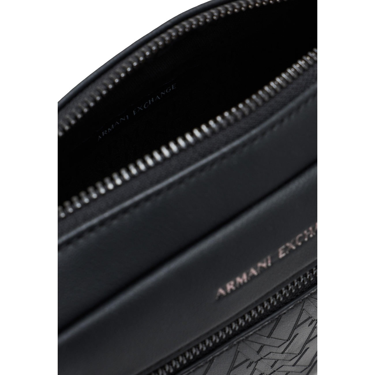 Armani Exchange Soma Vīriešiem