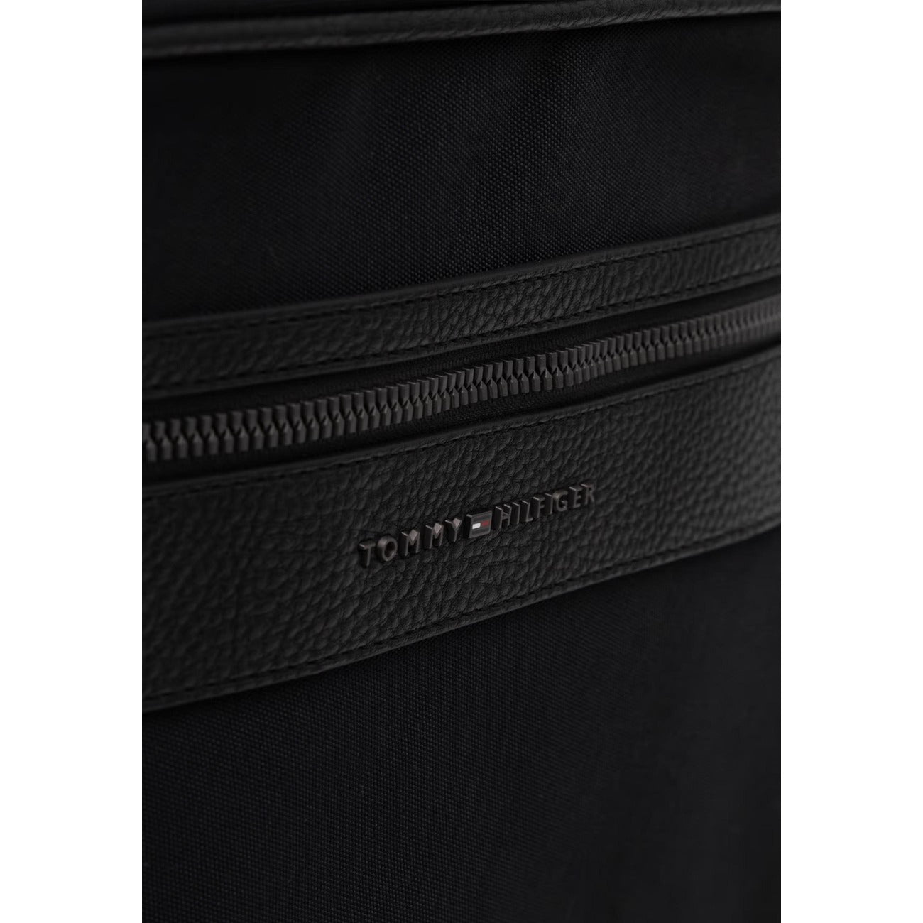 Tommy Hilfiger Soma Vīriešiem
