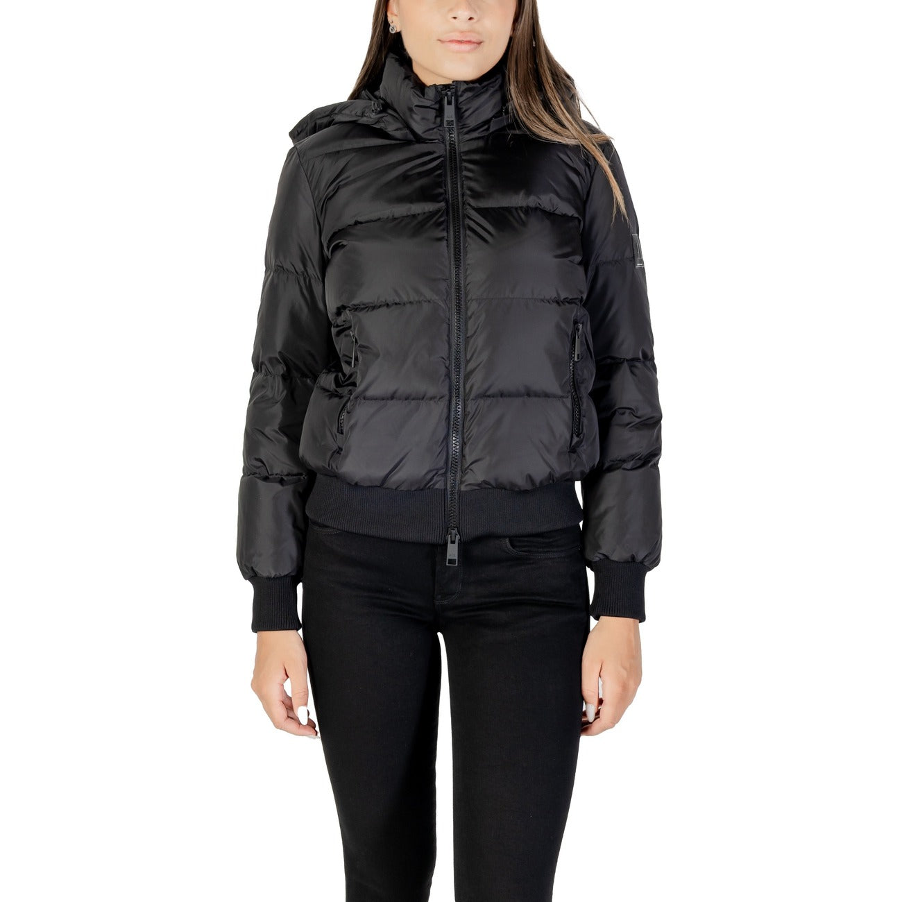 Armani Exchange Jaka Sievietēm