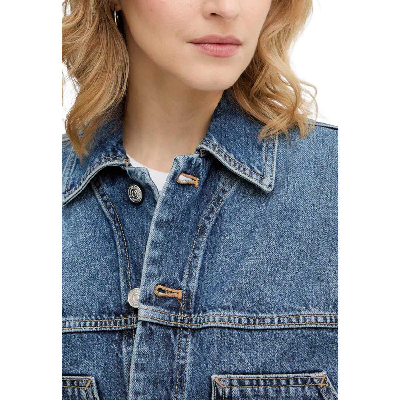 Calvin Klein Jeans Jaka Sievietēm
