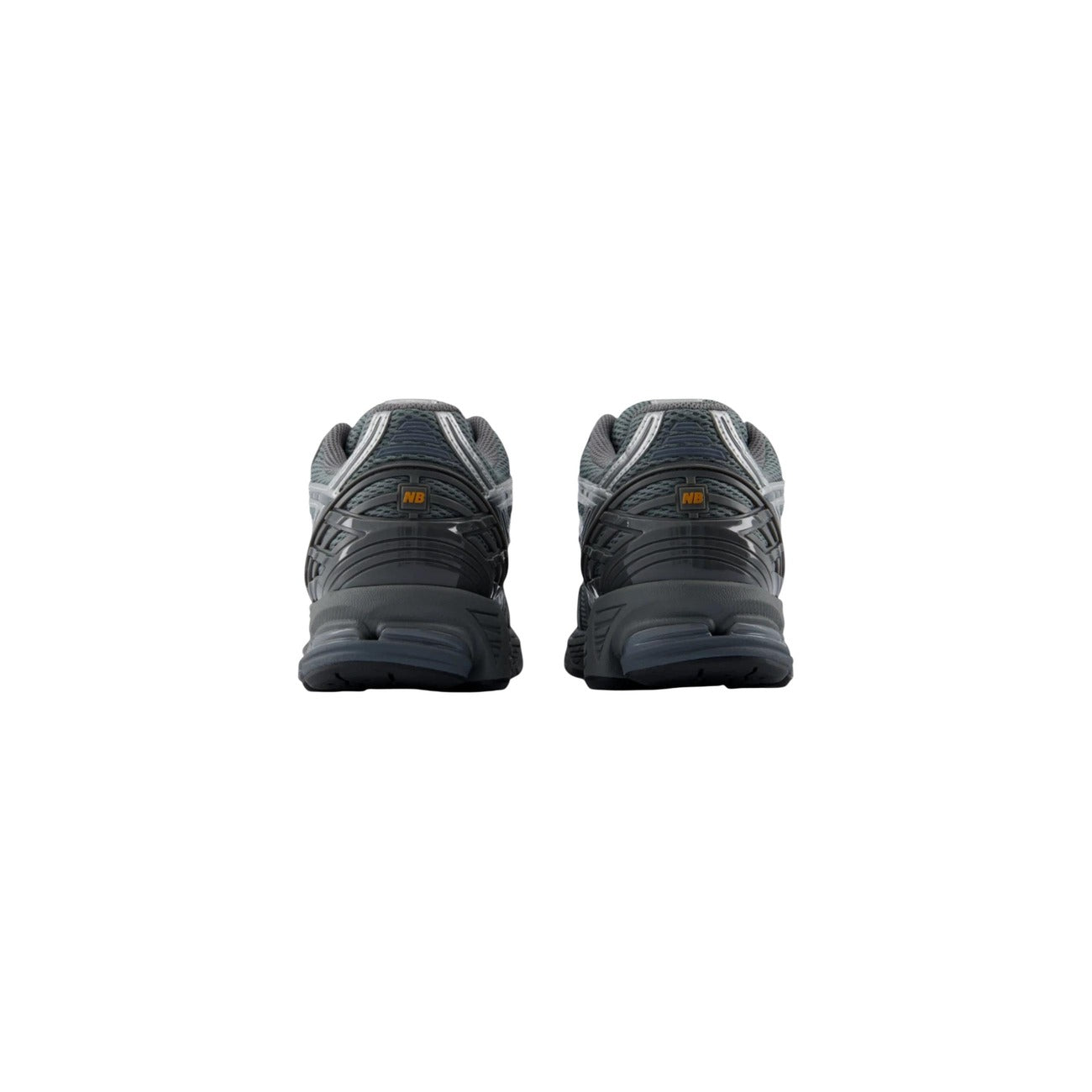 New Balance Men Sneakers